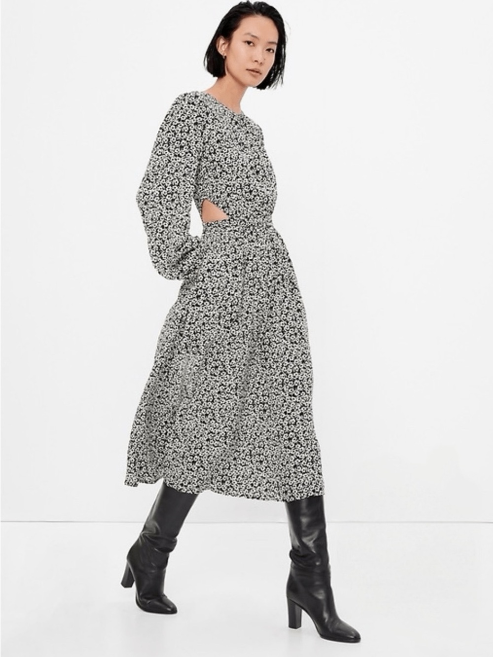 GAP LENZING ECOVERO Black and White Floral Long Sleeve Cutout Midi Dress